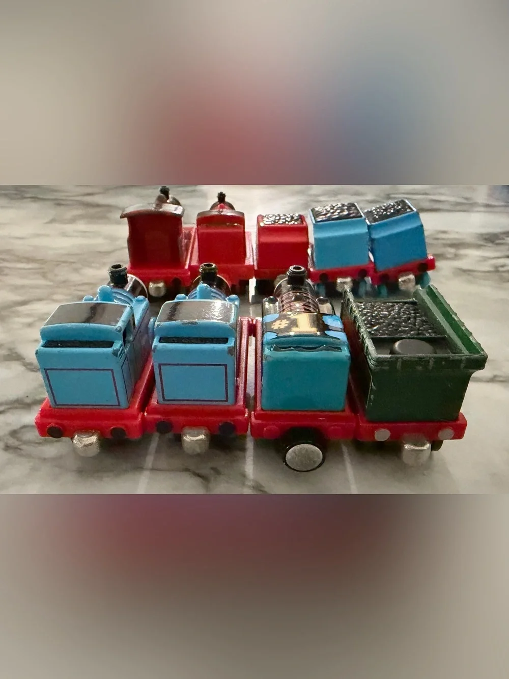 Lot of 13 Thomas & Friends Magnetic & Mini Trains – 8 Magnetic, 5 Mini